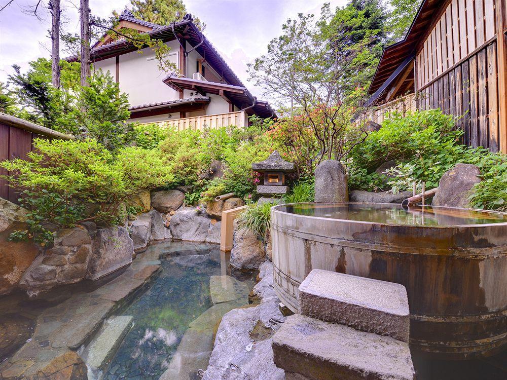 Jinpyokaku Hotel Yamanouchi  Bagian luar foto