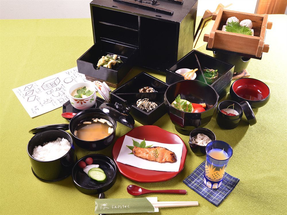 Jinpyokaku Hotel Yamanouchi  Bagian luar foto