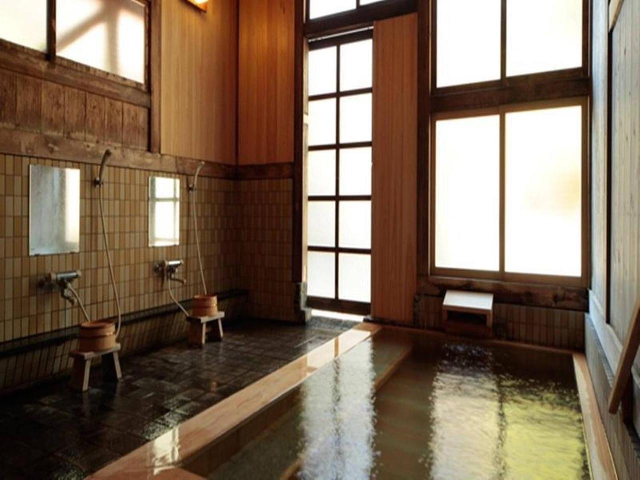 Jinpyokaku Hotel Yamanouchi  Bagian luar foto
