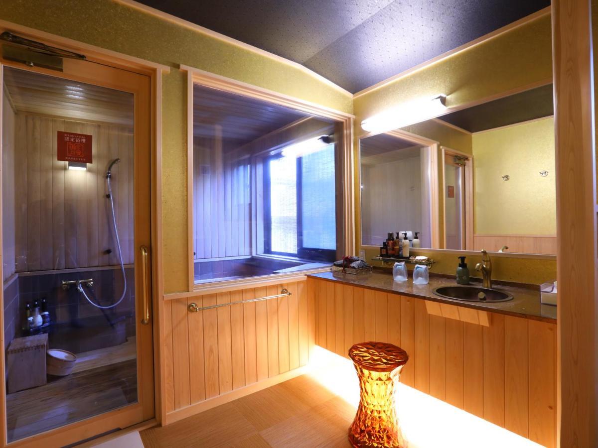 Jinpyokaku Hotel Yamanouchi  Bagian luar foto
